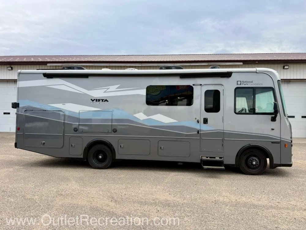 2025 Winnebago Vista NPF 29NP - Photo 4