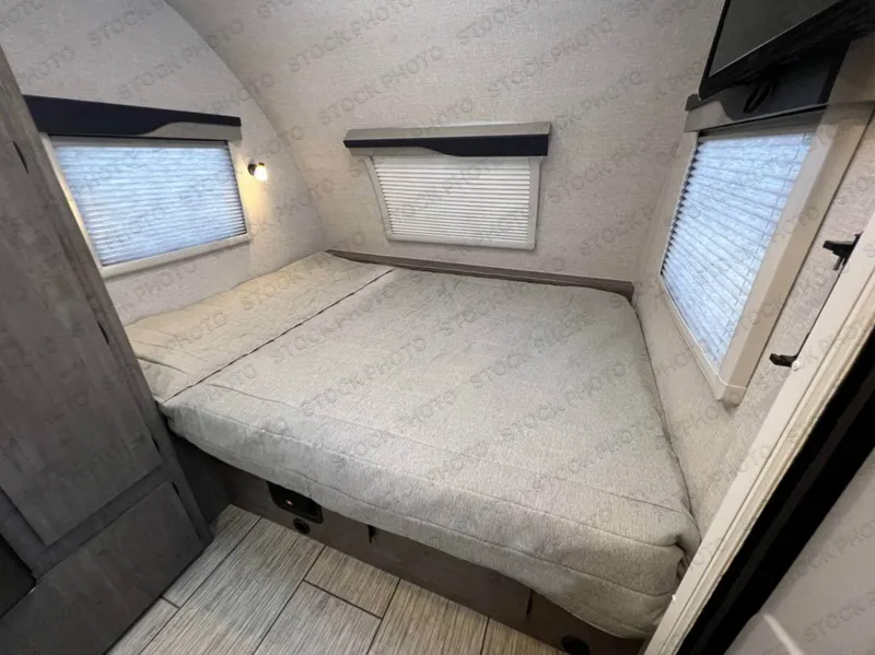 2026 Lance Lance Travel Trailers 1575 - Photo 3