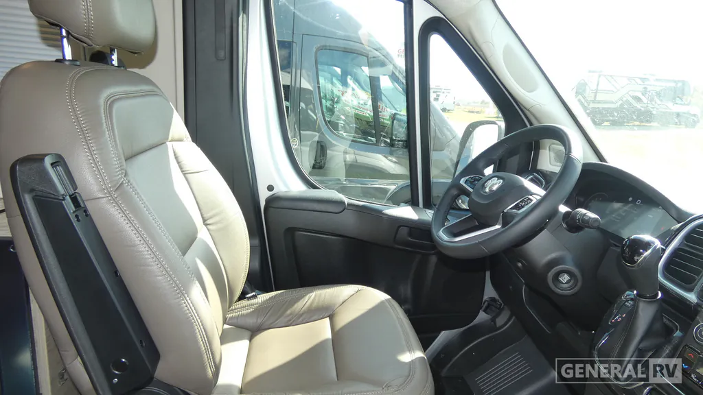 2027 Winnebago Travato 59KL, Photos photo 9