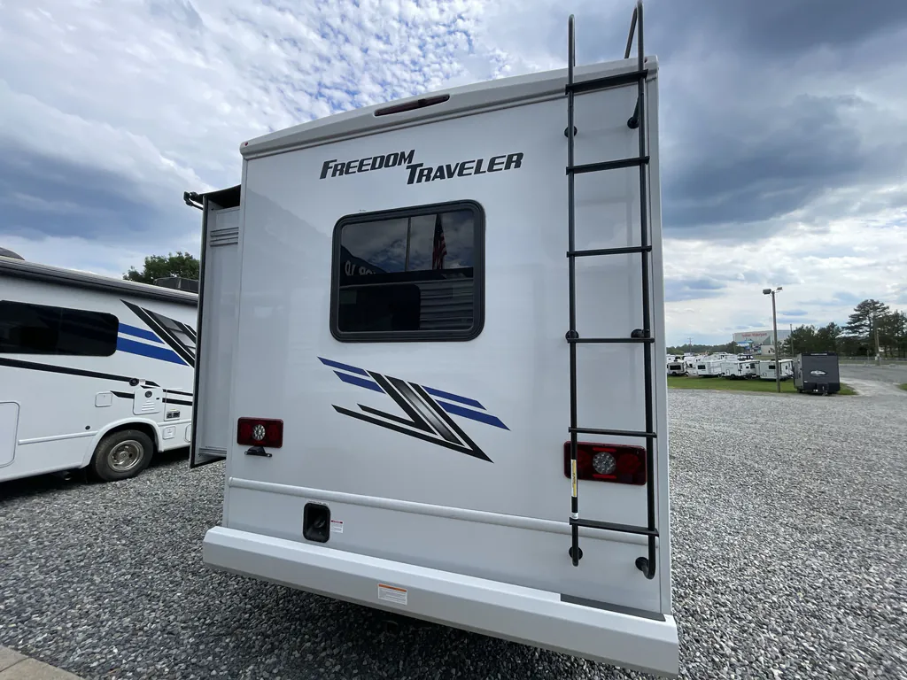 2026 Thor Motor Coach Freedom Traveler A29, Photos photo 7