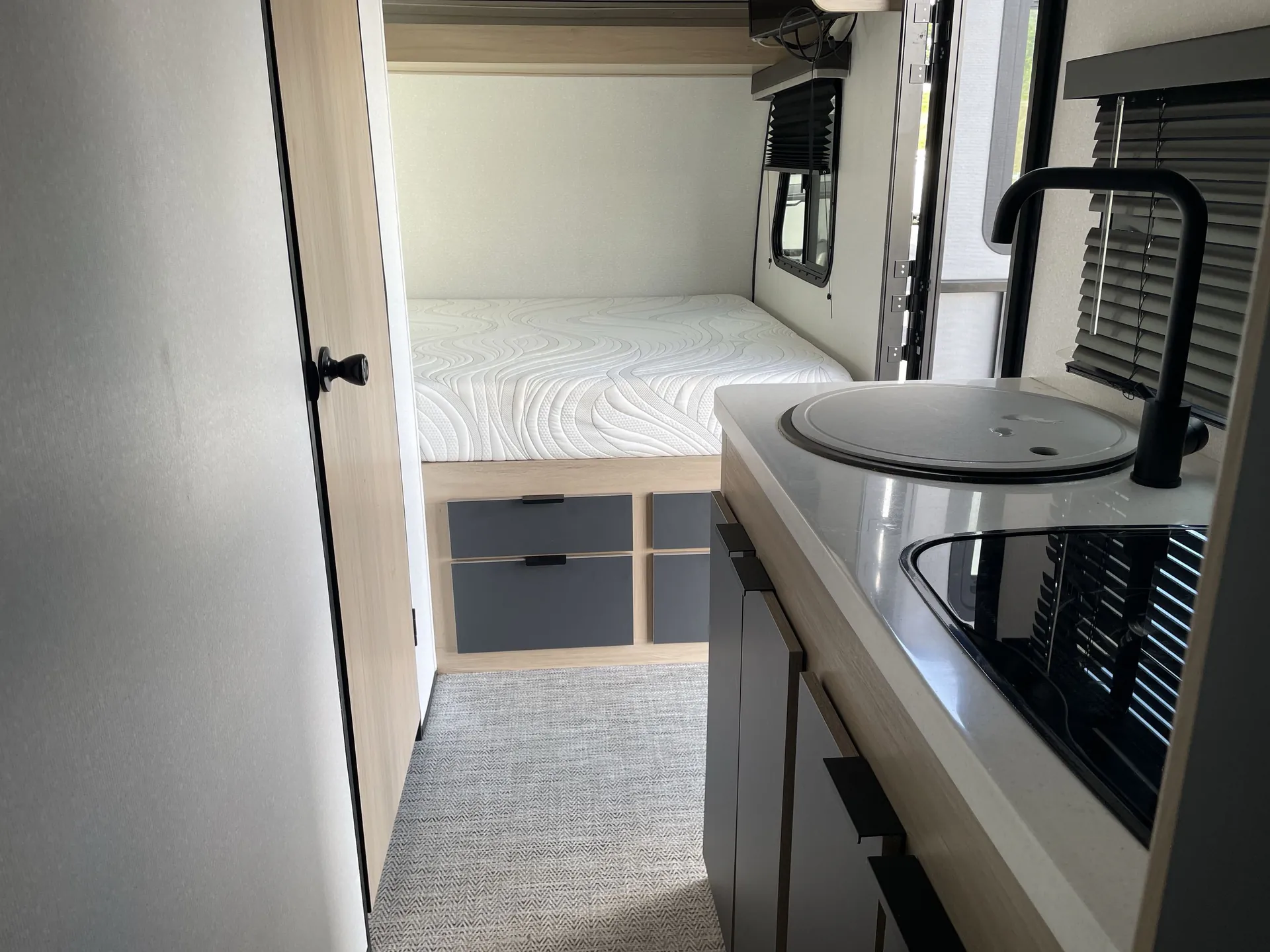 2021 Cruiser RV Hitch 16RD - Photo 4