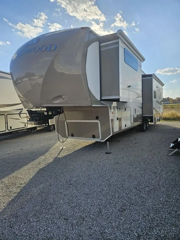 2013 Redwood RV Redwood RW40KB - Photo 3
