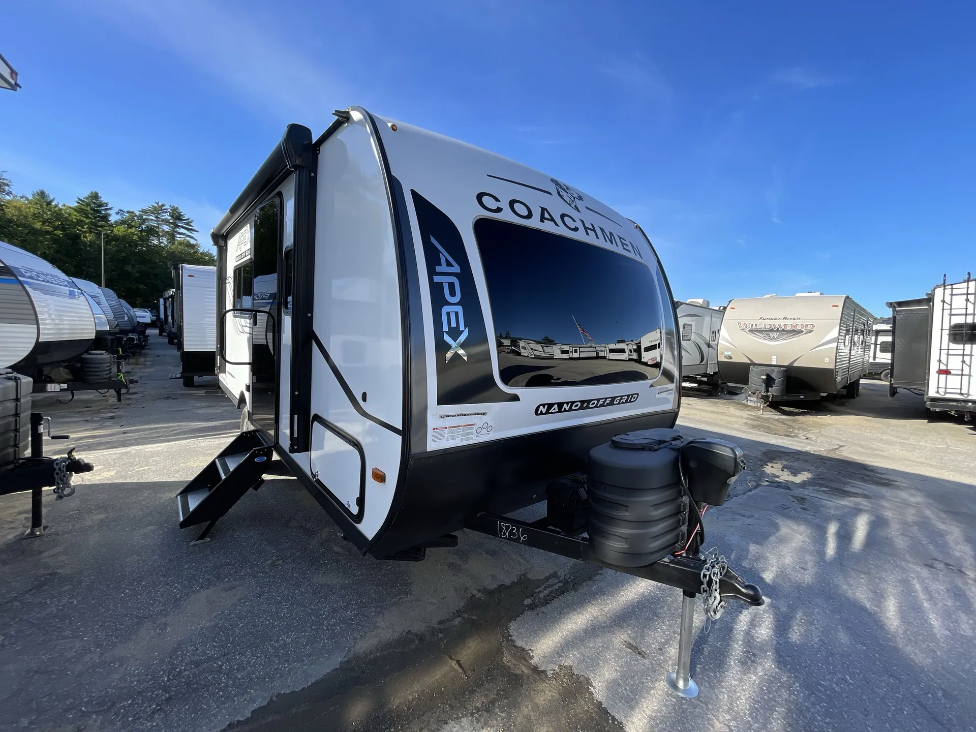 2025 Coachmen Apex Nano 187RB - Photo 2