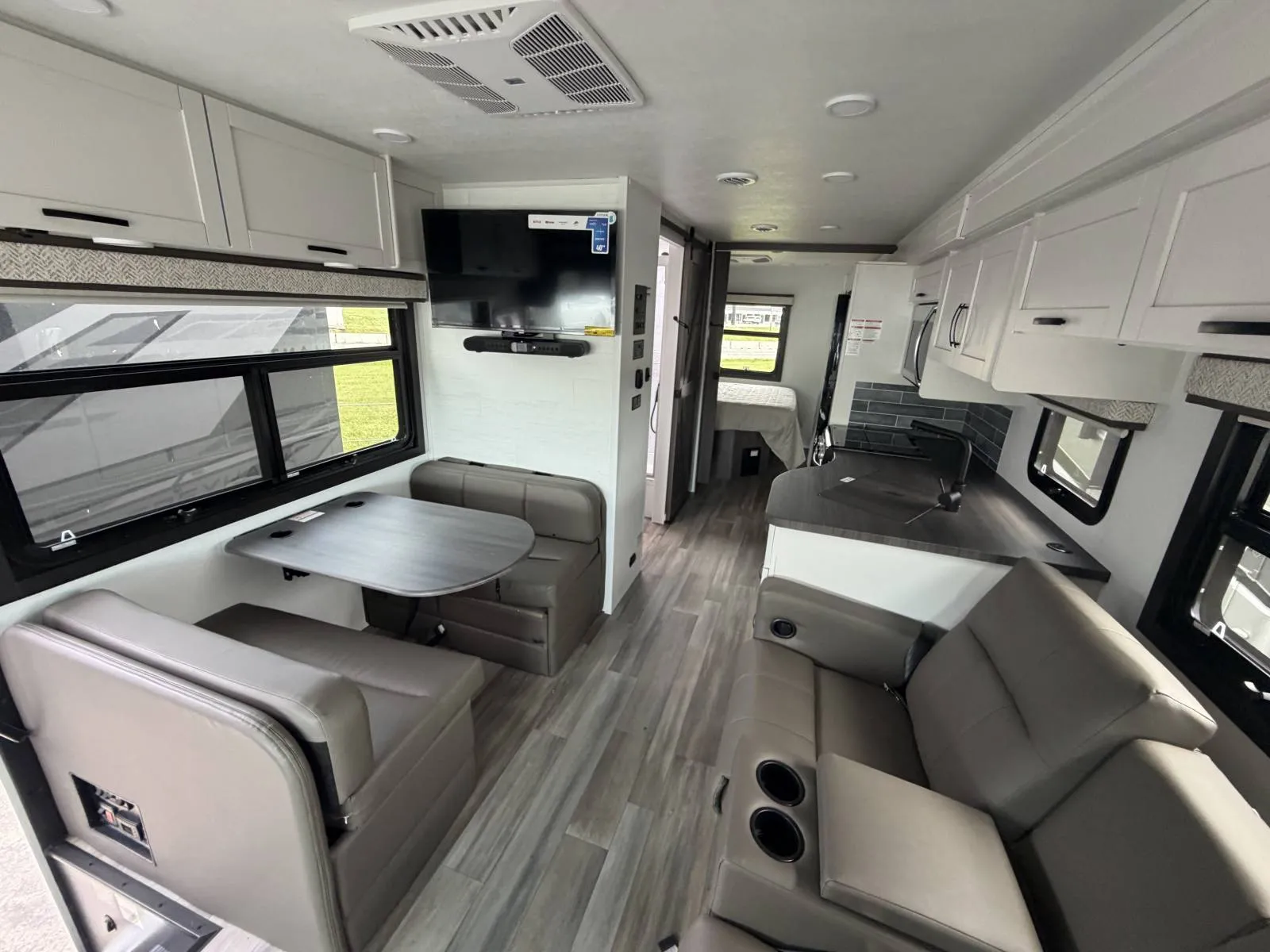 2026 Jayco Alante 29S - Photo 4