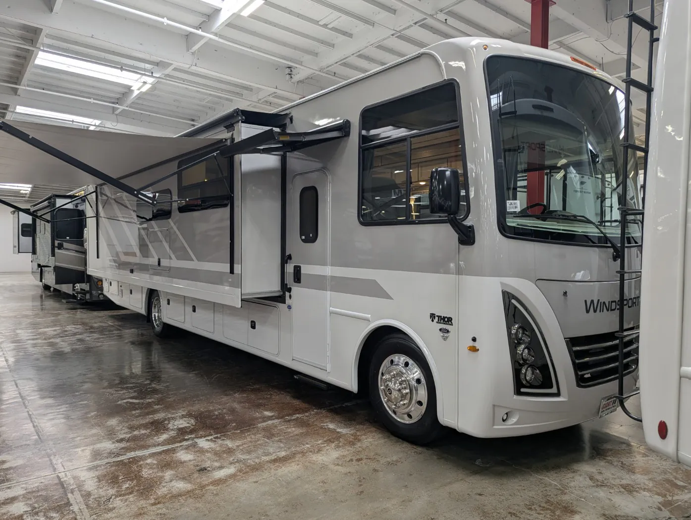 2027 Thor Motor Coach Windsport 36H