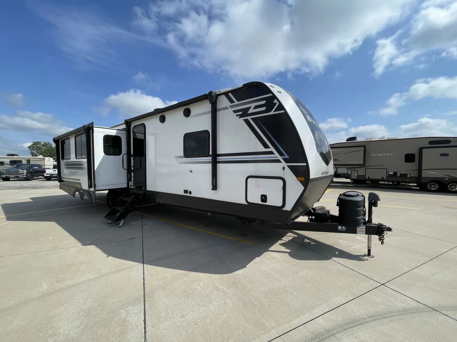 2026 Keystone Bullet 310RES - Photo 2