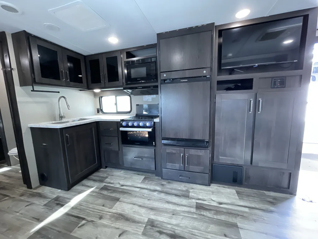 2023 Grand Design Transcend Xplor 321BH, Photos photo 11