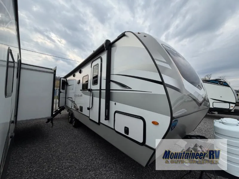2024 Keystone Cougar Half-Ton 26RBS - Photo 2