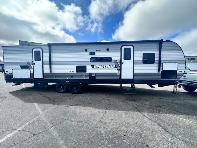 2022 KZ RV Sportsmen SE 332BHKSE - Main photo