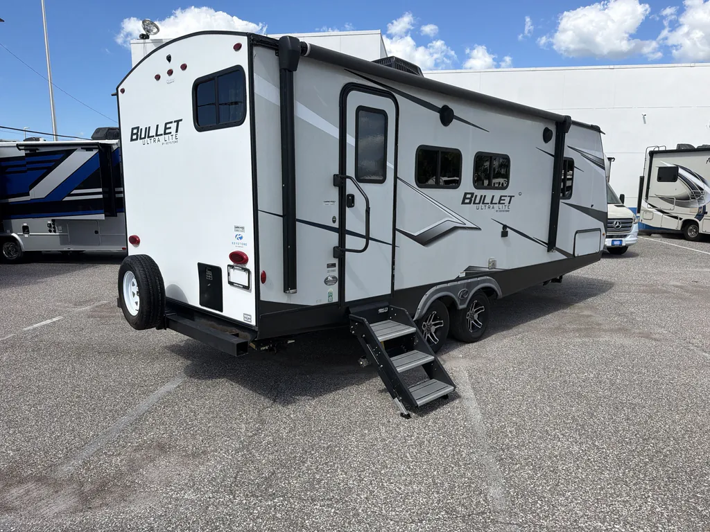 2022 Keystone Bullet 221RBS, Photos photo 7