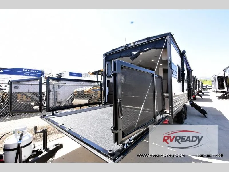2026 Forest River Cherokee Grey Wolf 22RR - Photo 2