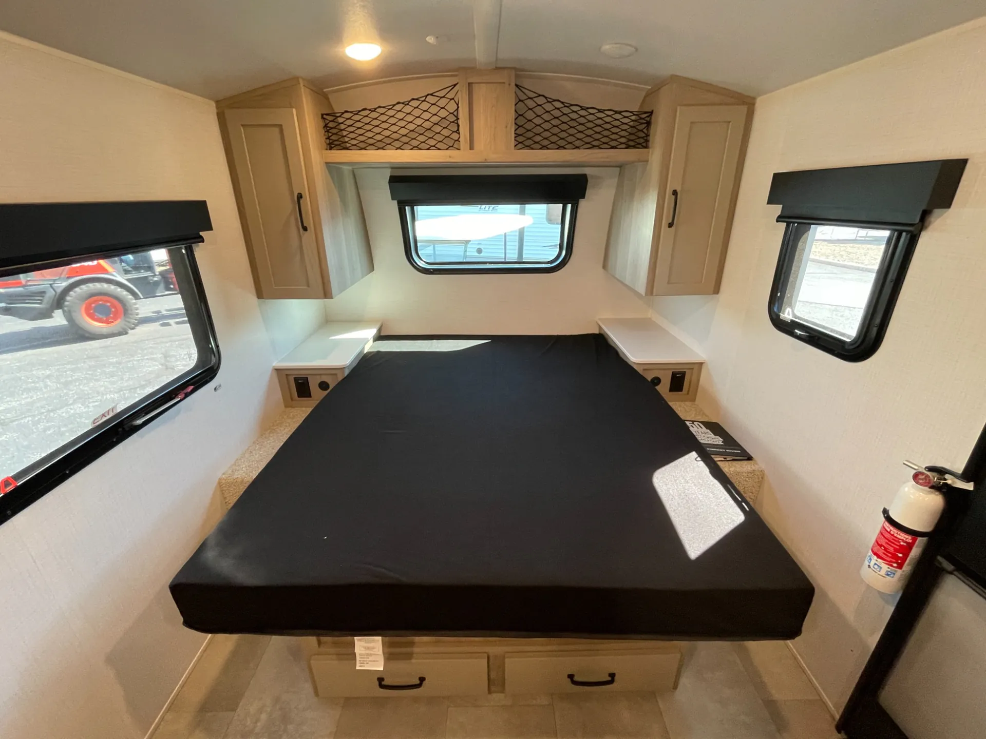 2025 Forest River Flagstaff E-Pro E20FBS - Photo 4