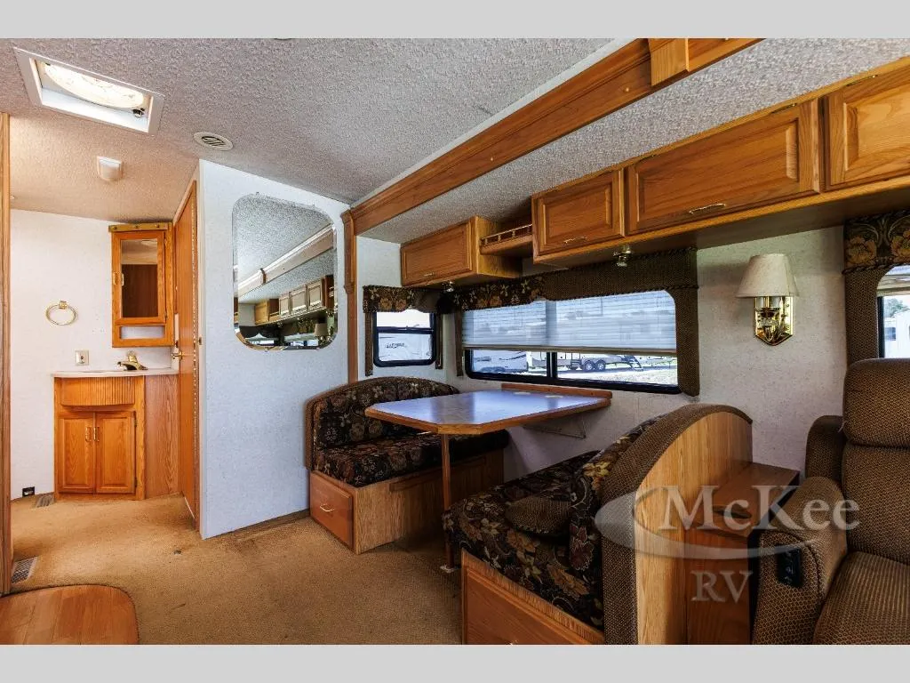 2001 Winnebago Journey 36GD - Photo 3