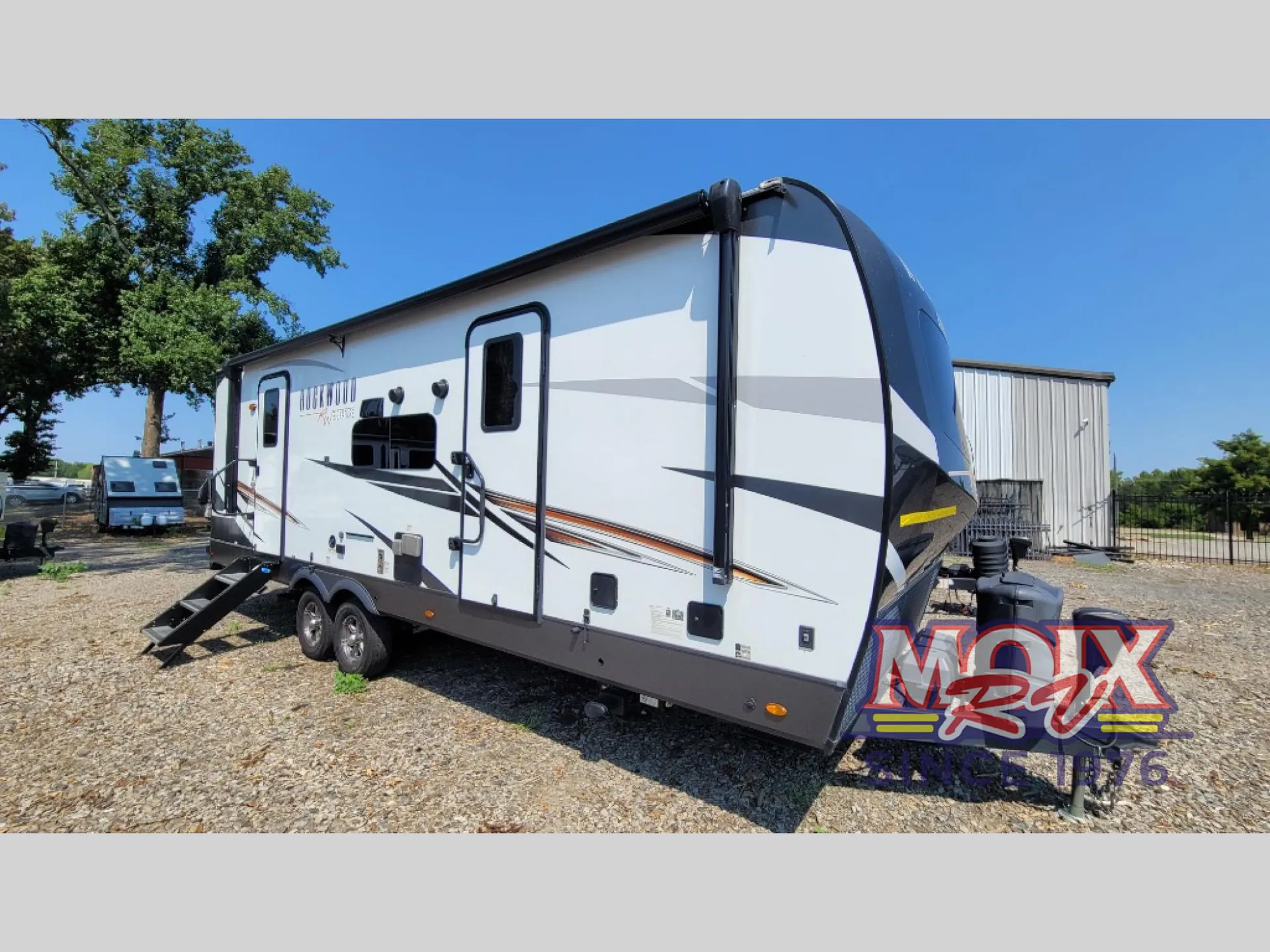 2022 Forest River Rockwood Signature 8262RBS - Photo 2