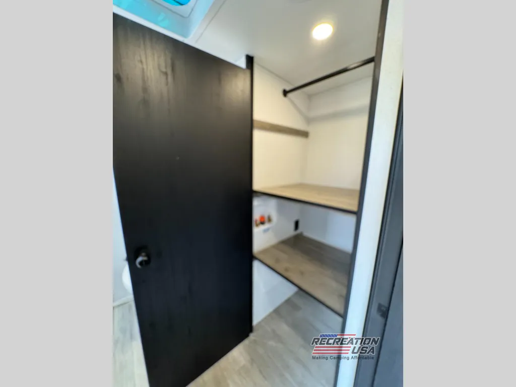 2026 Forest River Solaire 2580RBSS, Photos photo 27