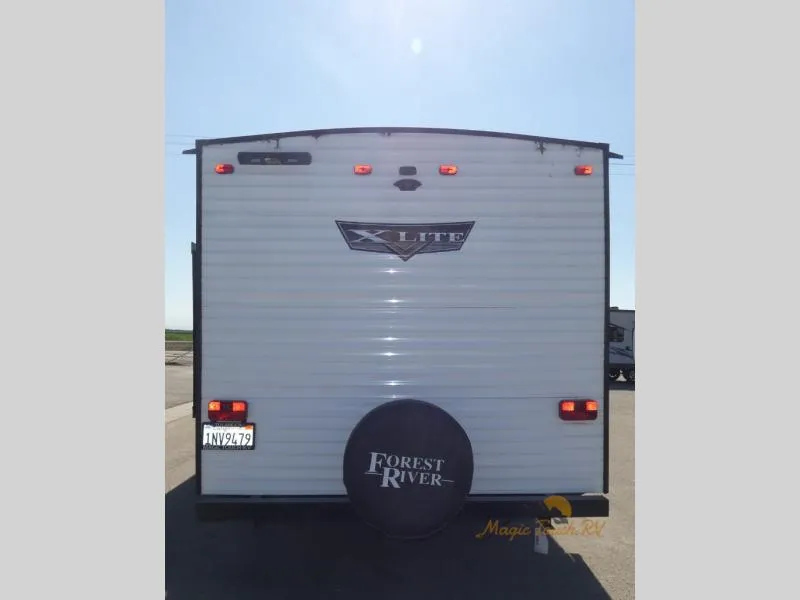 2023 Forest River RV Wildwood X-Lite 273QBXL - Photo 3