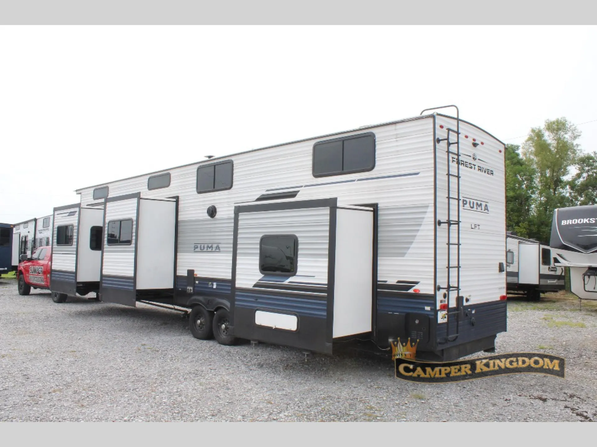 2025 Palomino Puma 403LFT - Photo 4