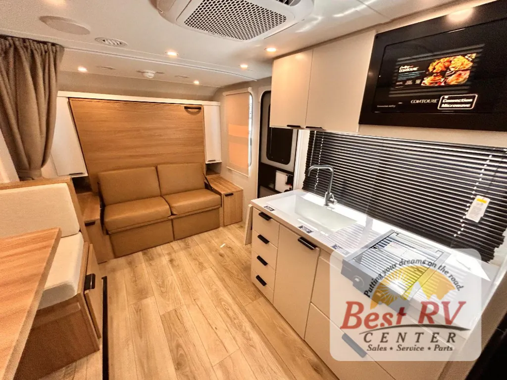 2027 Winnebago Micro Minnie 2108DS, Photos photo 37