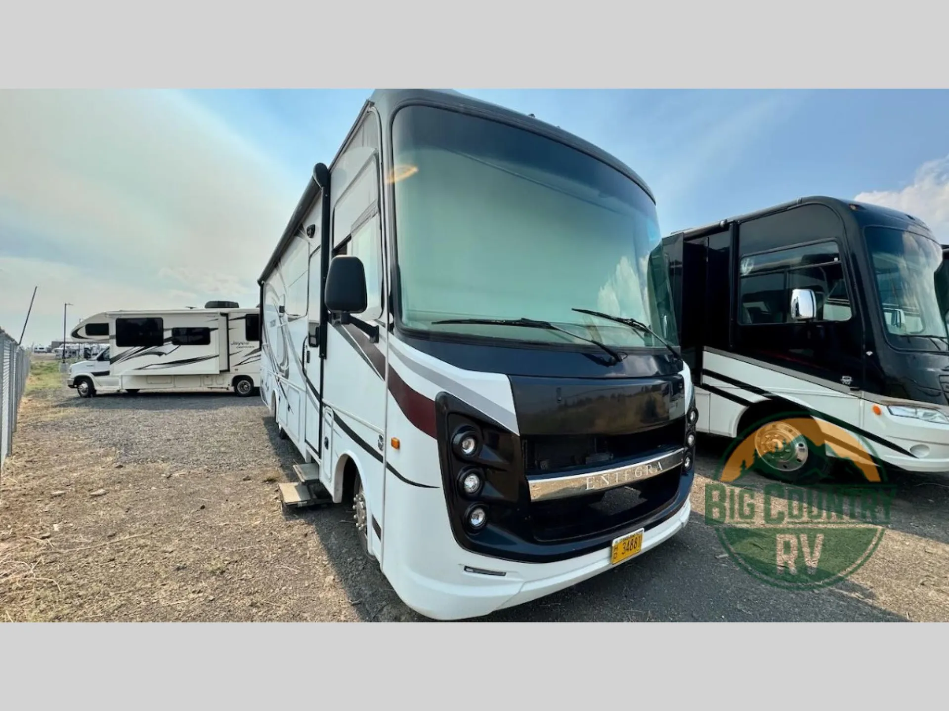 2019 Entegra Coach Vision 29S - Photo 2