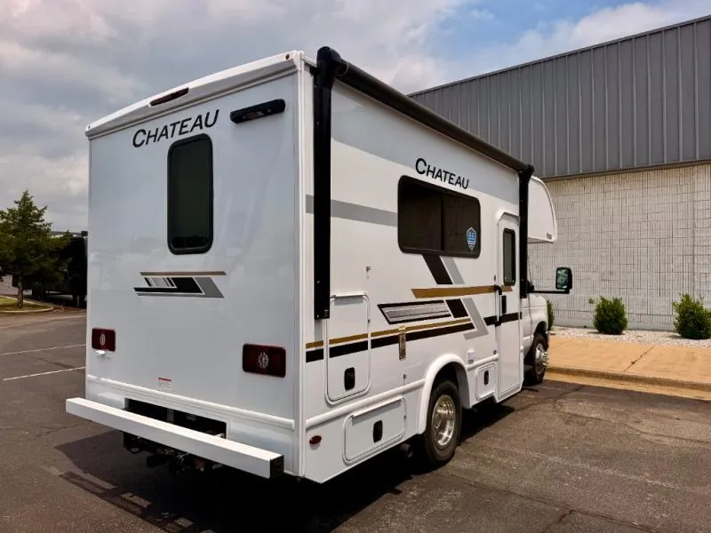 2027 Thor Motor Coach Chateau 19X - Photo 4