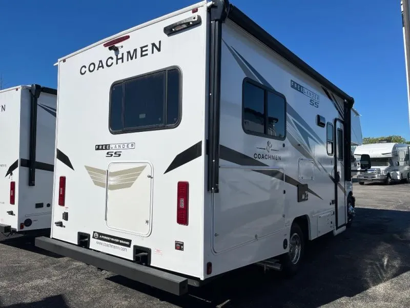 2026 Coachmen Freelander 21QSS - Photo 3