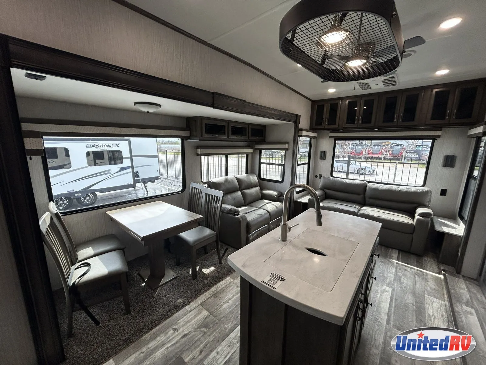 2021 FOREST RIVER SAND PIPER 321RL - Photo 4