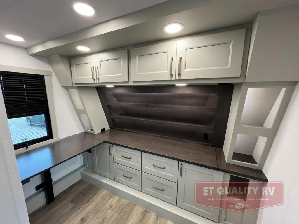 2026 Brinkley Model G 4150, Photos photo 61