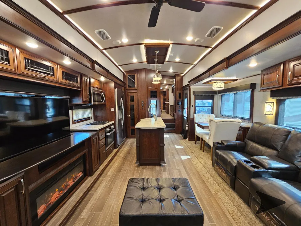 2020 Jayco Pinnacle 36FBTS, Photos photo 21