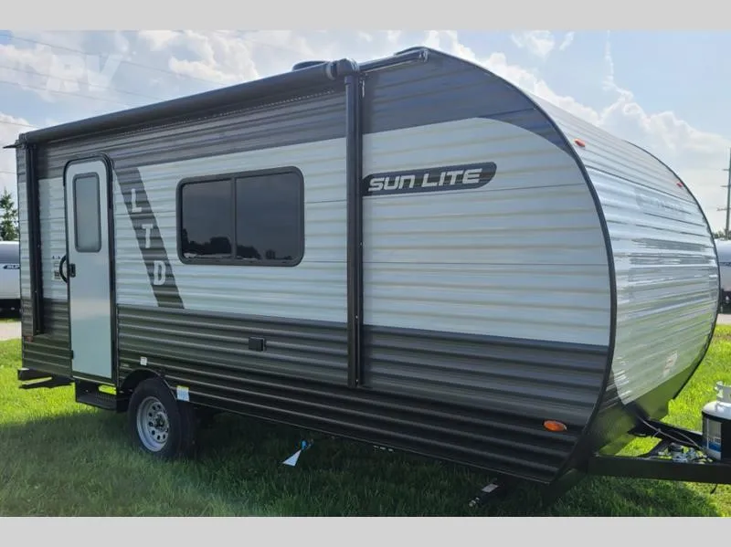 2026 SUNSET PARK SUN-LITE LTD 19RB - Photo 2