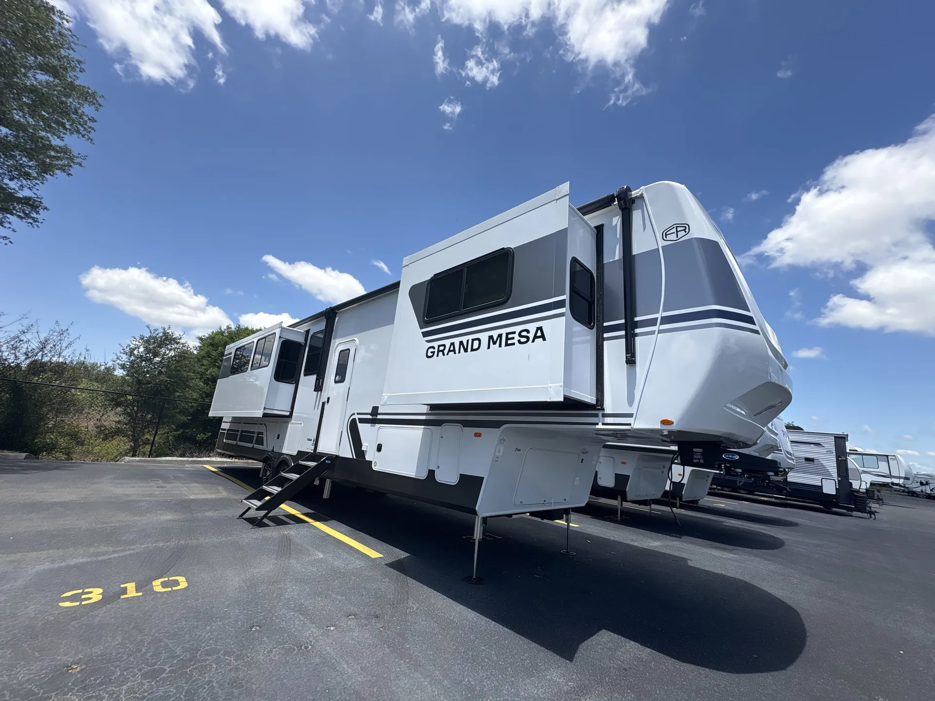2026 Forest River Puma Grand Mesa 394RKL — campside