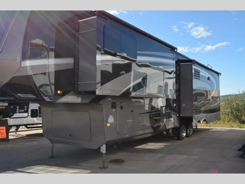 2021 Forest River Cedar Creek Champagne Edition 38EBS - Photo 3