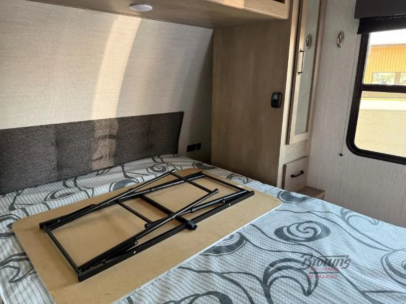 2025 Grand Design Momentum MAV 27MAV - Photo 4