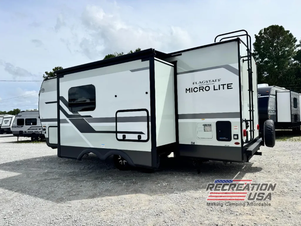 2027 Forest River Flagstaff Micro Lite 25SRB, Photos photo 4