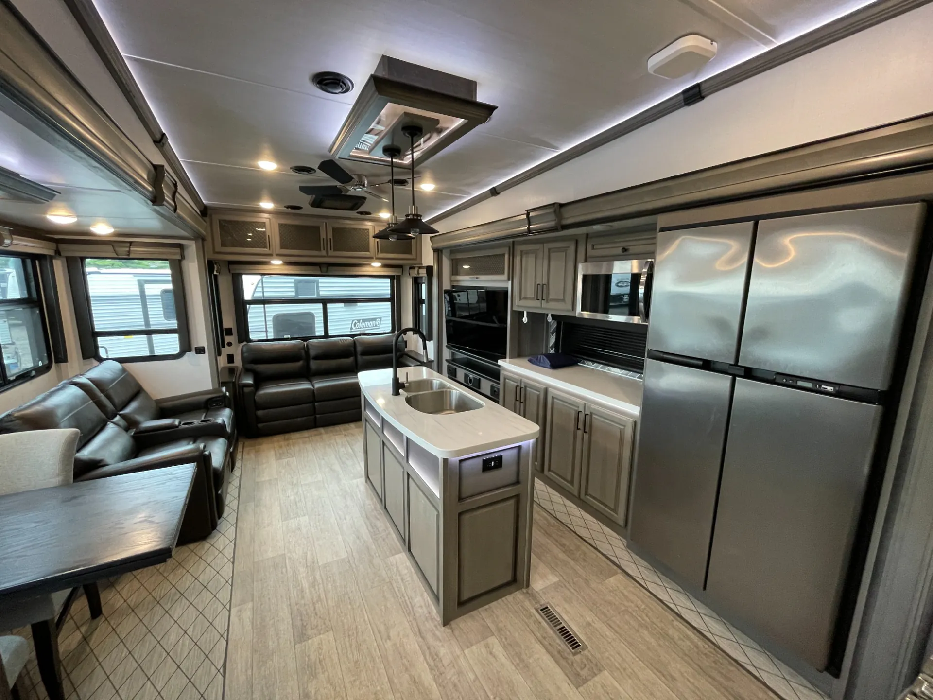 2022 Keystone Montana 3231CK