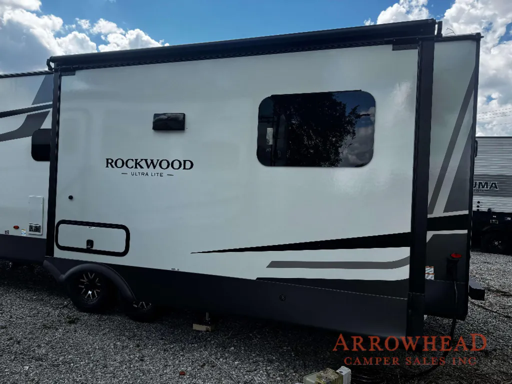 2027 Forest River Rockwood Ultra Lite 2921RL, Photos photo 17