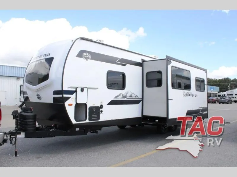 2026 Forest River Grand Surveyor 267RBSS - Photo 4