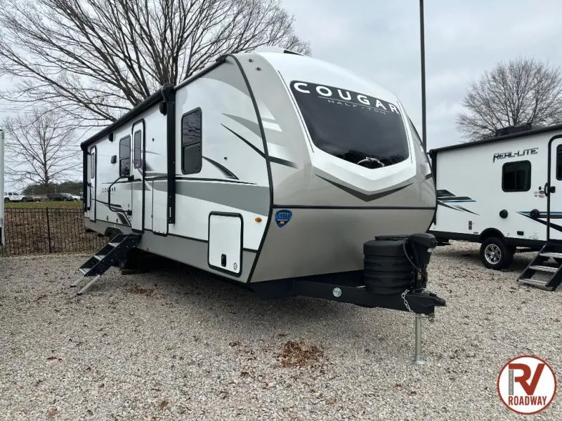 2025 Keystone RV Cougar Half-Ton 28BHS - Photo 3