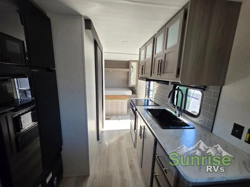 2025 Keystone Hideout Sport Double Axle 200RLWE - Photo 3