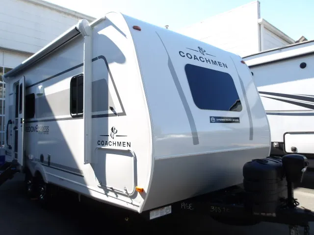 2026 Coachmen Freedom Express Select 19SE - Photo 2