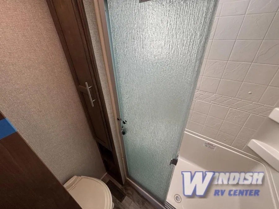 2019 Keystone RV Cougar Half-Ton Series 32DBH - Photo 3