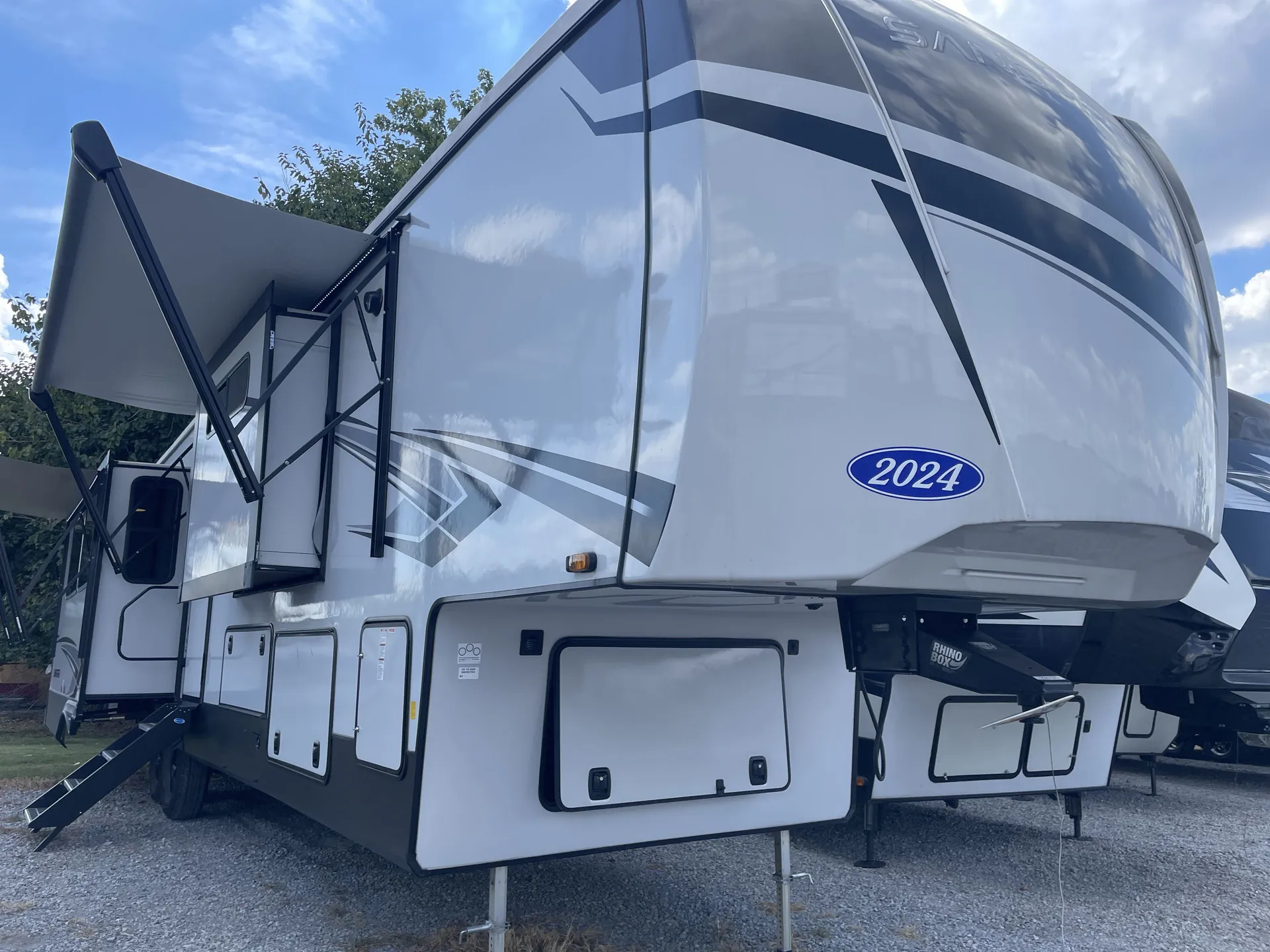 2024 Forest River Sandpiper 3800RK - Photo 2