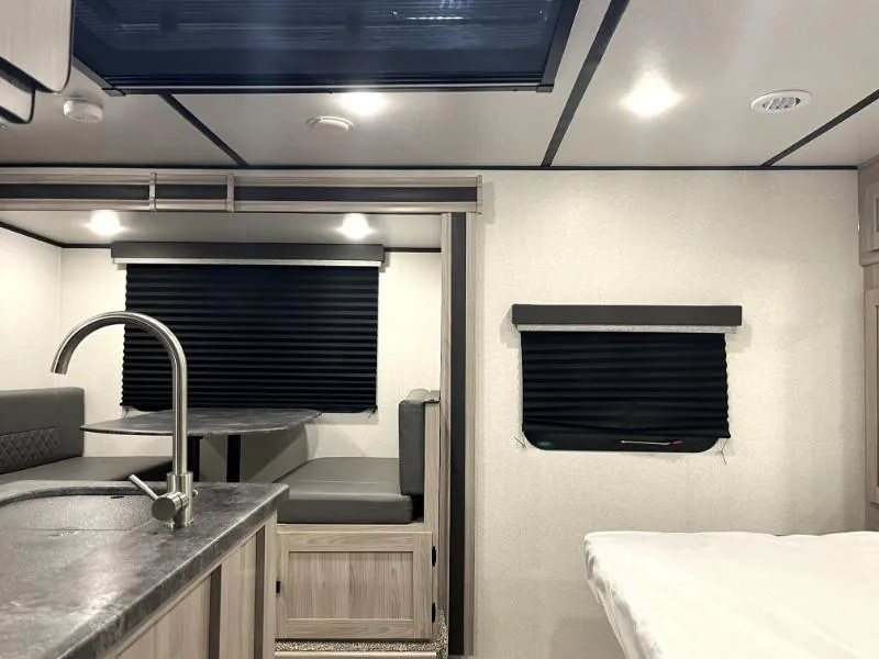 2023 Coachmen Northern Spirit XTR 2146BHX - Photo 4
