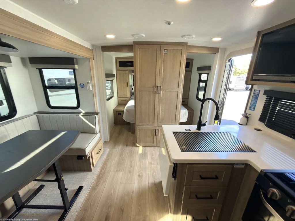 2027 Forest River Rockwood Mini Lite 2520BH, Photos photo 15