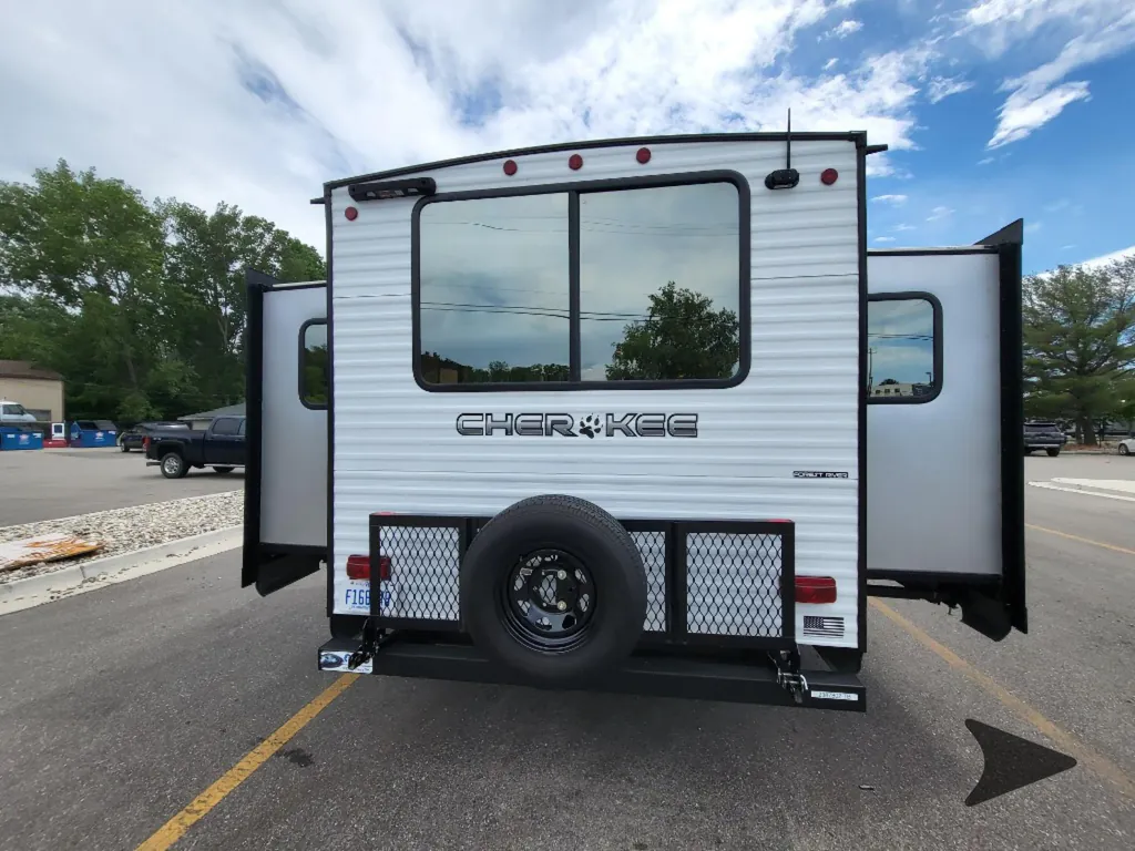 2024 Forest River Cherokee 306MM, Photos photo 6