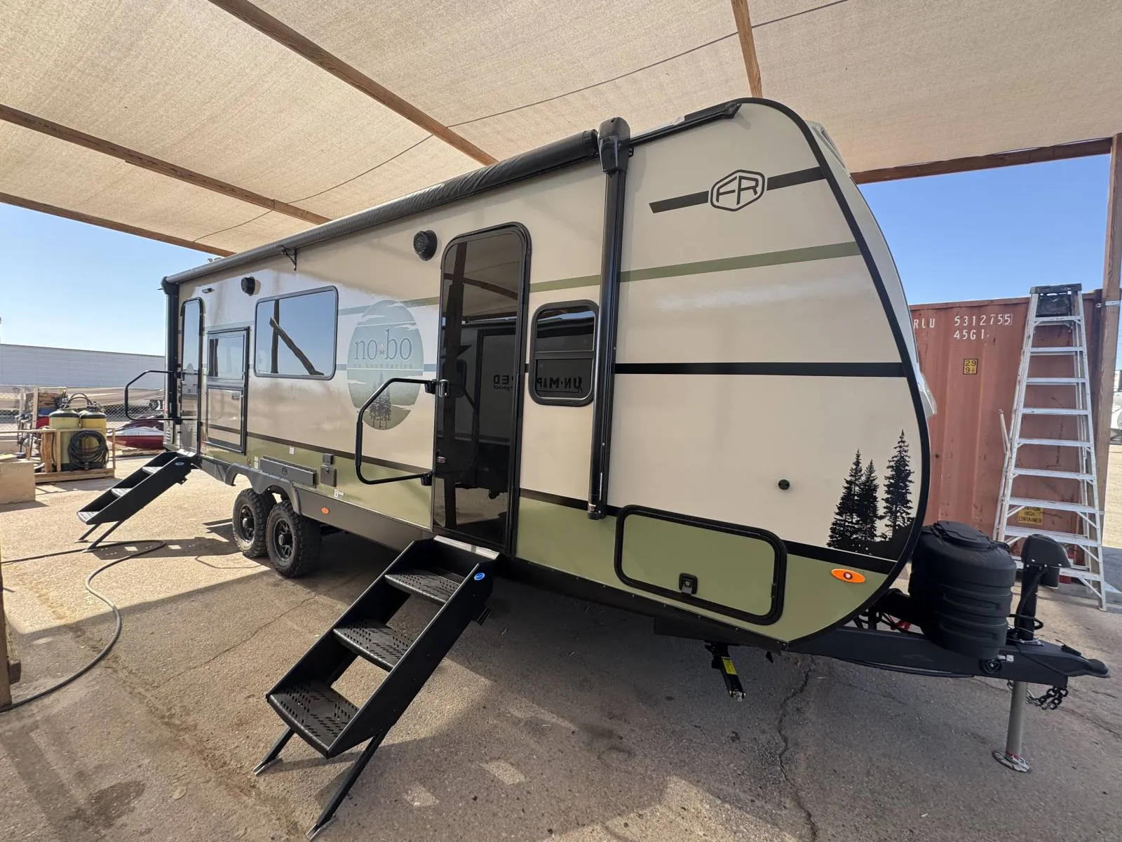 2027 Forest River RV No Boundaries 20.6 - Main photo