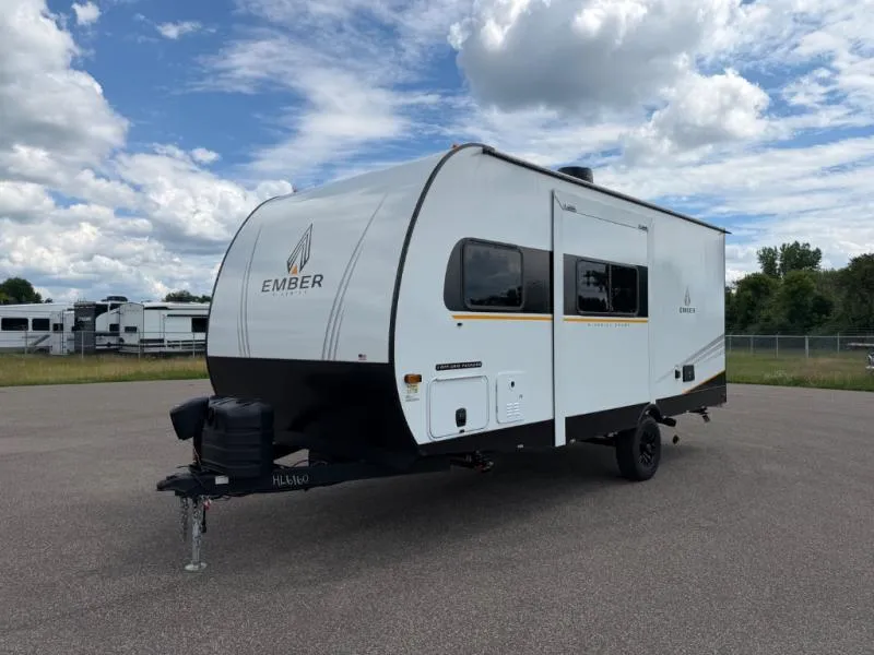 2027 Ember RV E-Series 19ETS - Photo 3