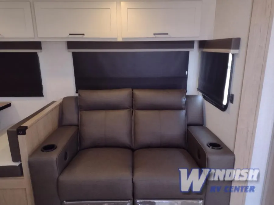 2026 Ember RV E-Series 26ETS - Photo 4