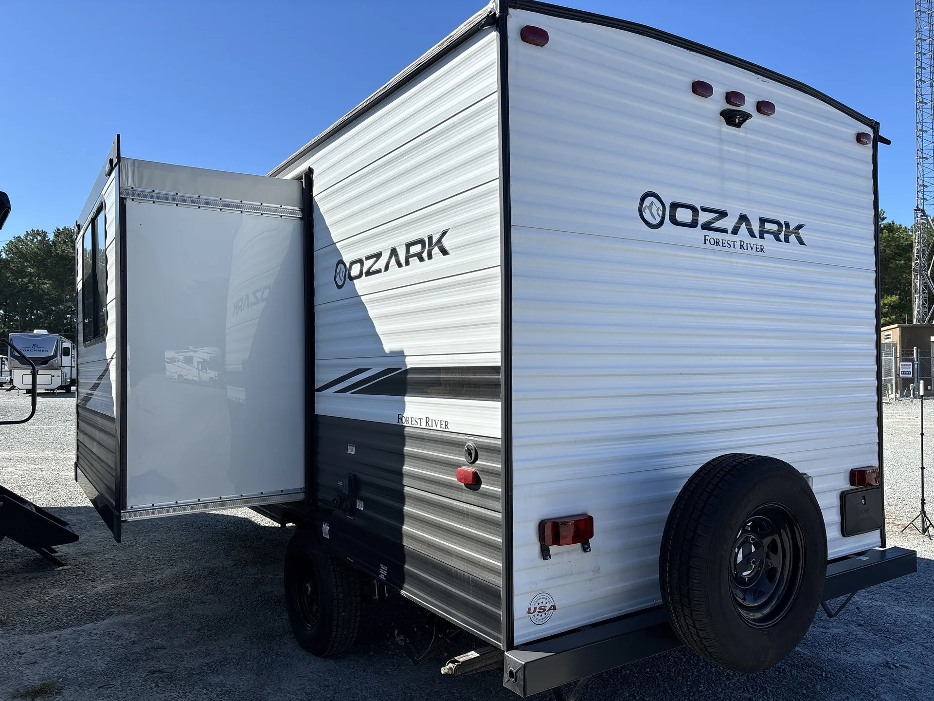 2021 Forest River Ozark 1800QS — backside