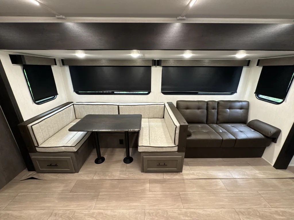 2026 Forest River Alpha Wolf 280QBS, Photos photo 2