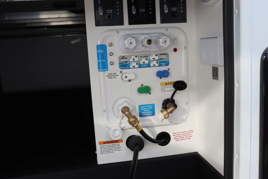 2026 Brinkley Model Z 3515, Photos photo 15